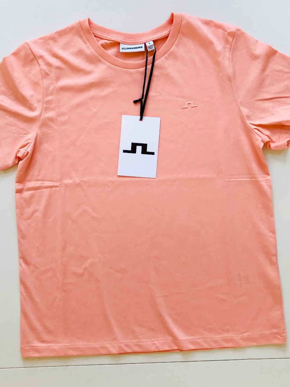 J. LINDEBERG SPRING 2027 SALMON NOVA T-SHIRT